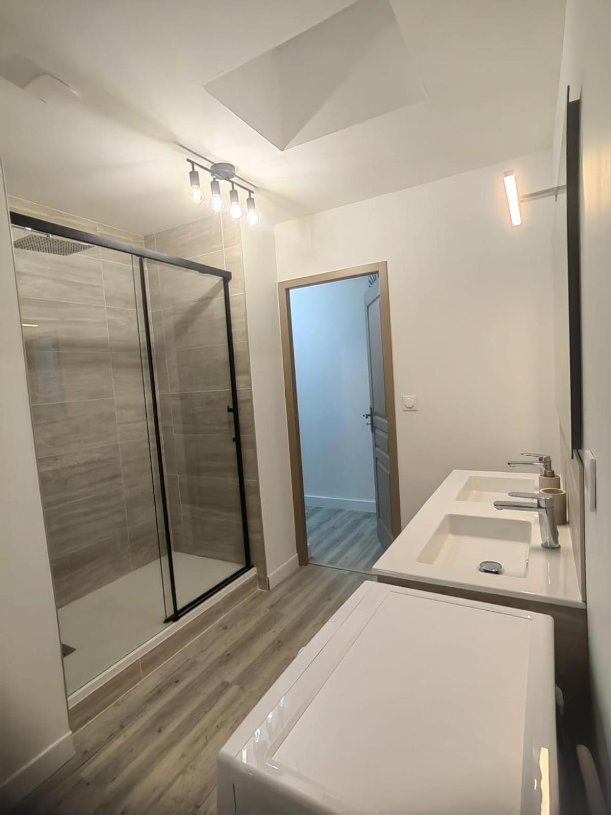 Appartement Bel Bord Du Rhone Valence (Drome)